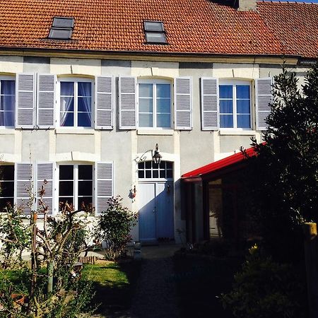 Comme A La Maison Bed & Breakfast Tours-sur-Marne Bilik gambar
