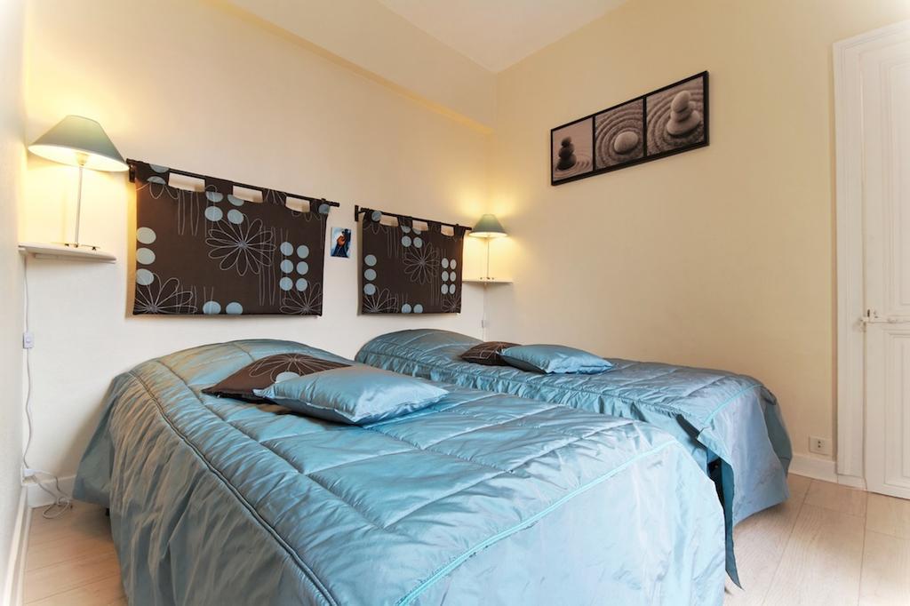Comme A La Maison Bed & Breakfast Tours-sur-Marne Bilik gambar